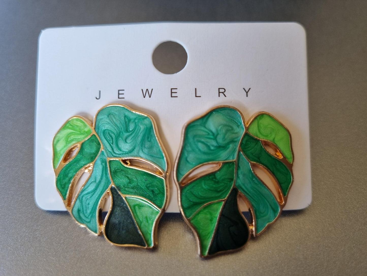Plant Earrings - Monstera Green