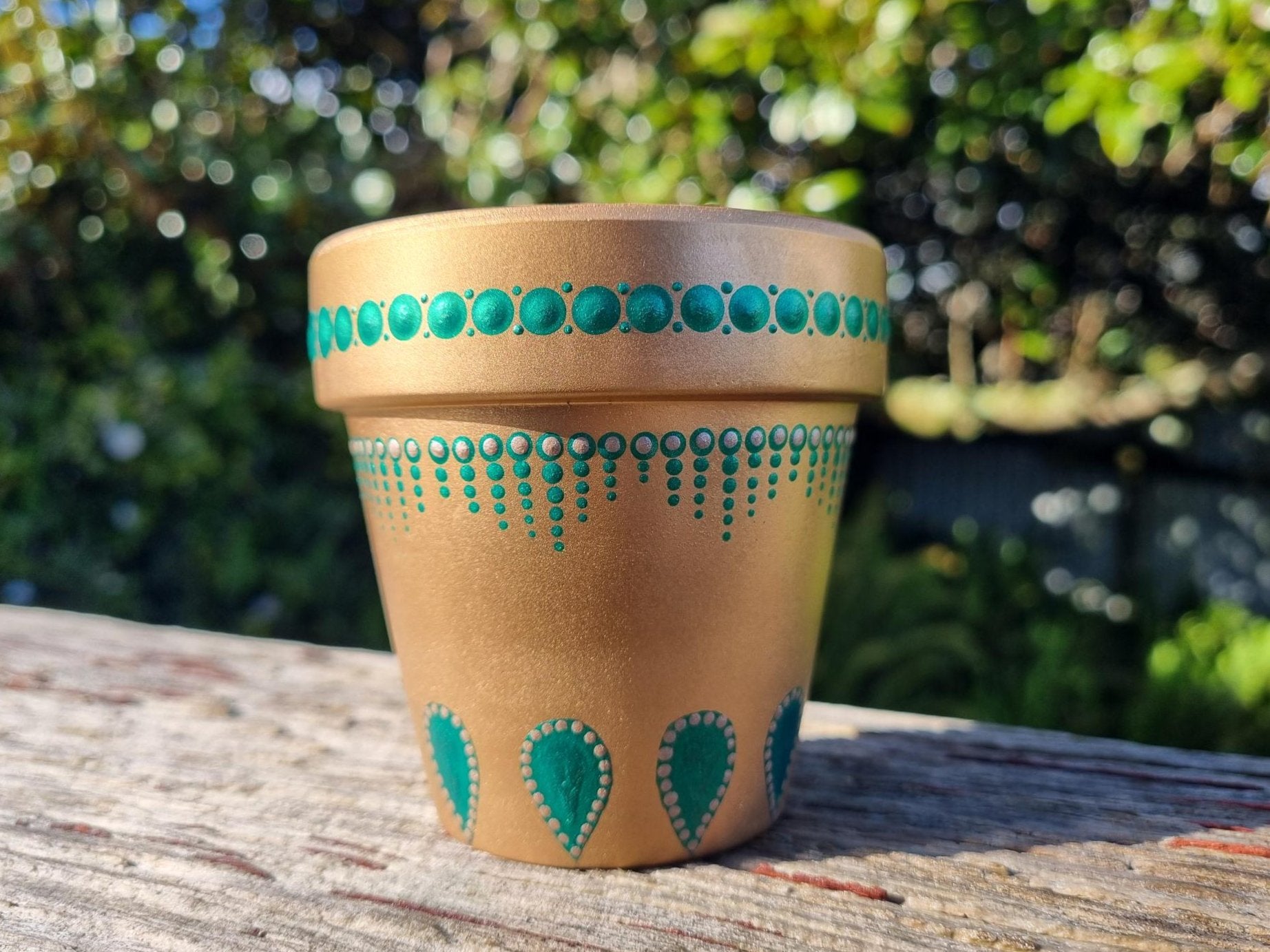 plant pot